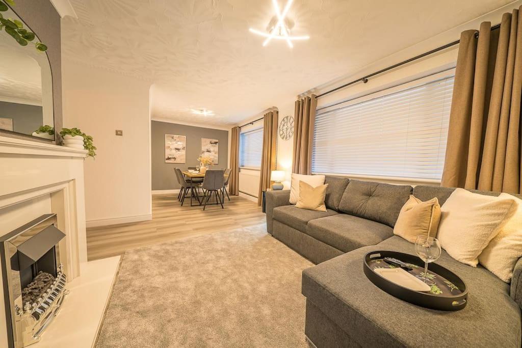 Holiday home Entire In Rawmarsh